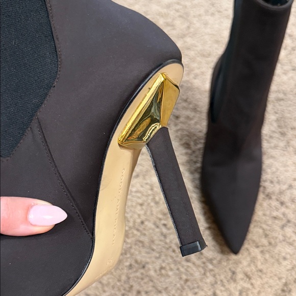 Good American Black Heeled Boots - Picture 2 of 4